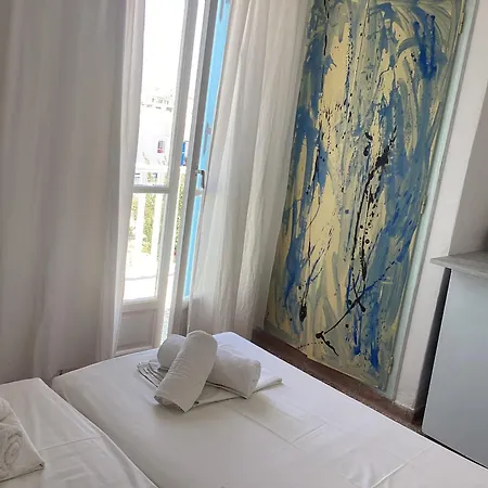 Windmill Hotel